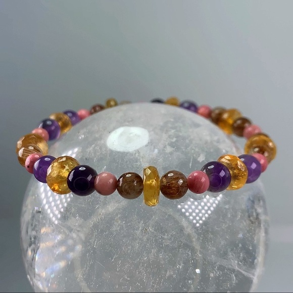 Hand Made Gemstone Bracelet - Picture 4 of 4